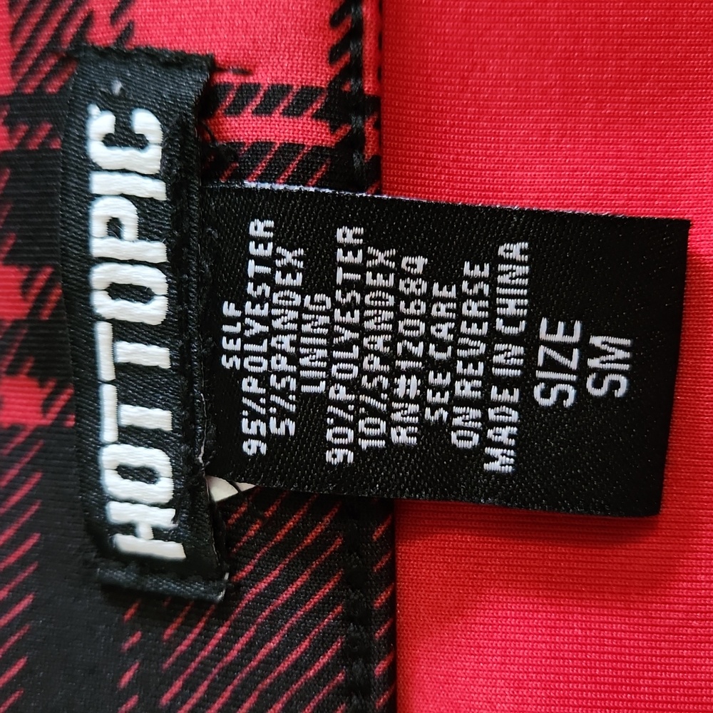 Hot Topic Red and Black Plaid Front Zip Skirt, Small - Picture 7 of 8